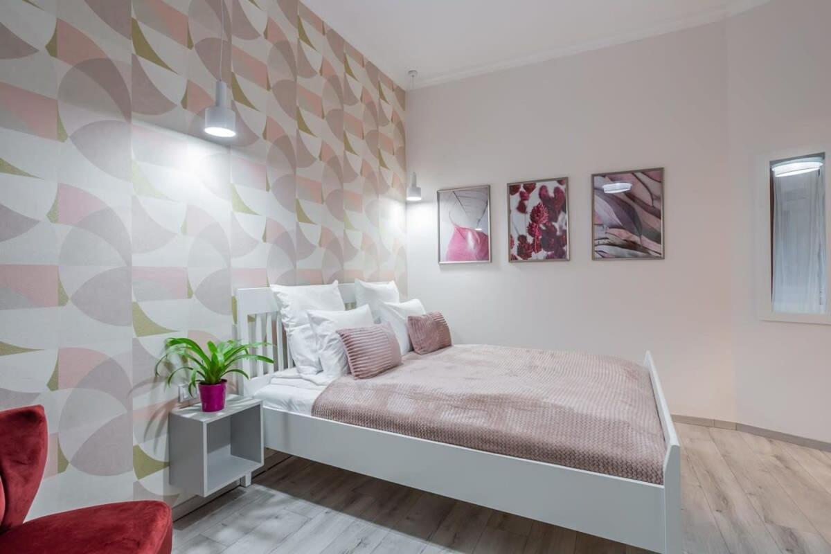 Gorgeous & Super Central Studio Budapest Extérieur photo
