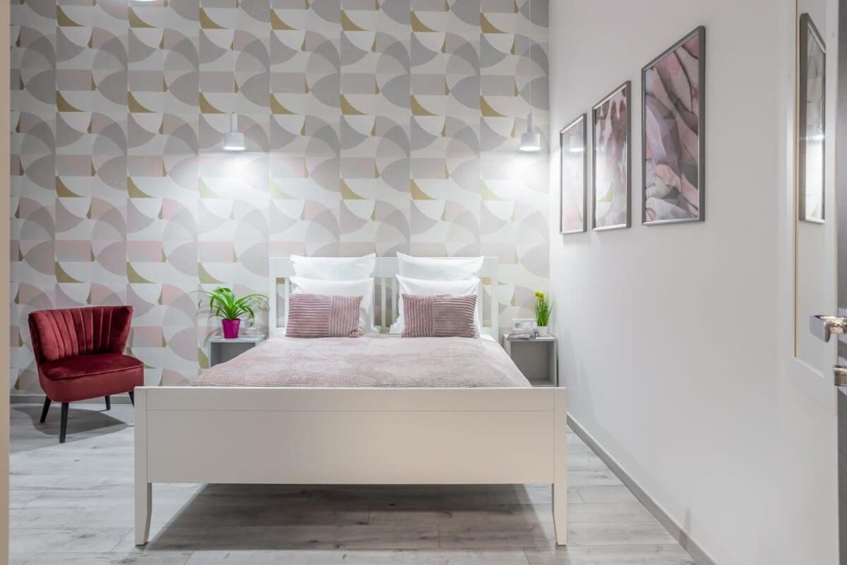 Gorgeous & Super Central Studio Budapest Extérieur photo